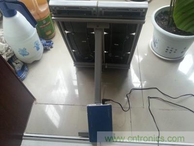 手工打造太陽能充電照明系統：點亮LED給手機充電