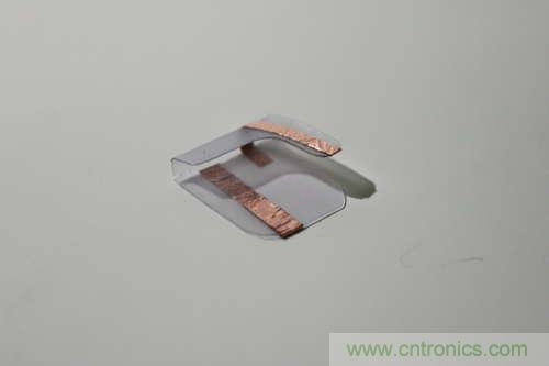 LED多點觸控手套DIY:制作紐扣電池支架