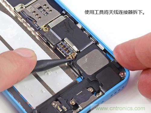 內部能否出&ldquo;彩&rdquo;？&ldquo;五彩機身&rdquo;iPhone 5C拆解揭秘