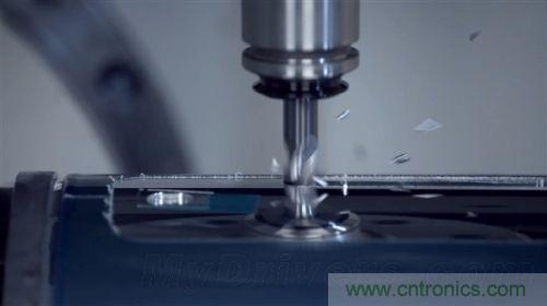 顛覆傳統(tǒng)設計，蘋果全新Mac Pro生產線探秘