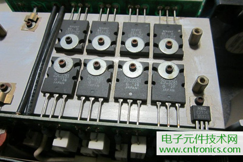 用料很給力！專業后級功放美國高峰FA1201拆解