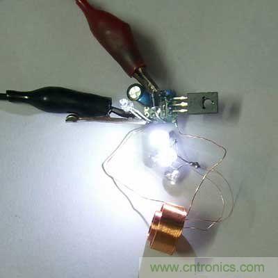 DIY:簡單但神奇的無線供電套件