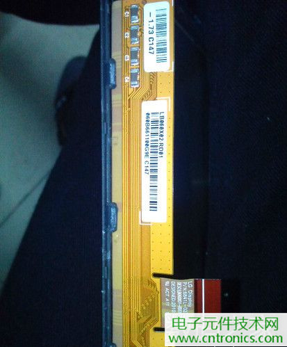 不怕摔的電紙書！一款柔性屏電子書閱讀器拆解