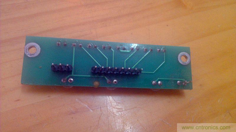 牛人力作！PCB版藍牙智能小車DIY