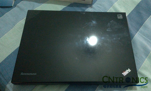 創意DIY：將筆記本大卸八塊做成臺式機！