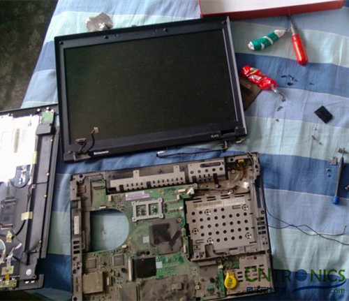 創意DIY：將筆記本大卸八塊做成臺式機！