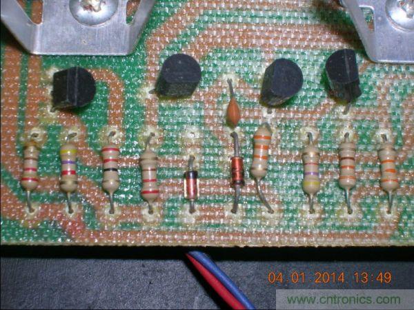 巧奪天工!大神利用山寨功放為高性價(jià)比逆變器"穿新衣"