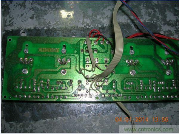 巧奪天工!大神利用山寨功放為高性價(jià)比逆變器“穿新衣”