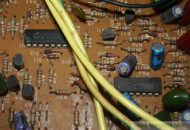 過(guò)去的質(zhì)量良心，百合花牌電磁爐拆解