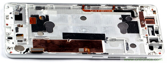 真文藝還是假噱頭? 走進努比亞My Prague的“內芯”世界