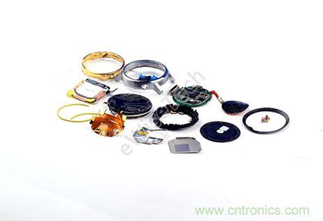 MOTO 360二代智能手表拆解：只有細節，沒有亮點