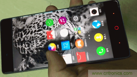 無邊框的 nubia Z9 ，一款既有驚喜，又有驚艷的智能手機(jī)