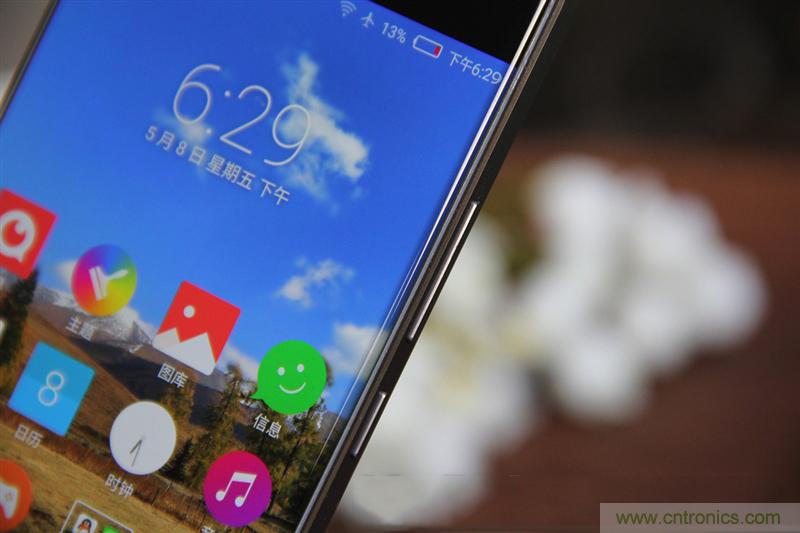 無邊框的 nubia Z9 ，一款既有驚喜，又有驚艷的智能手機(jī)