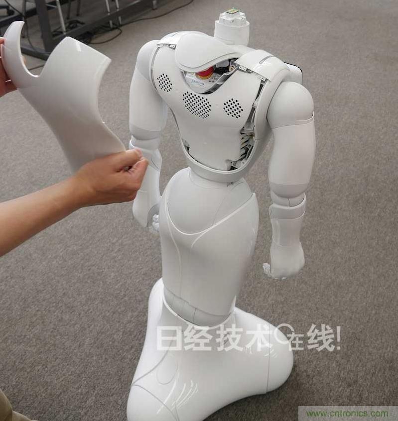 拆解筆記本不過癮，那就來拆拆日本情感機器人吧！