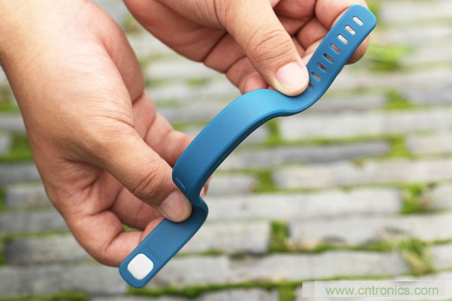 咕咚智能手環2上手評測：功能齊全，細節欠缺