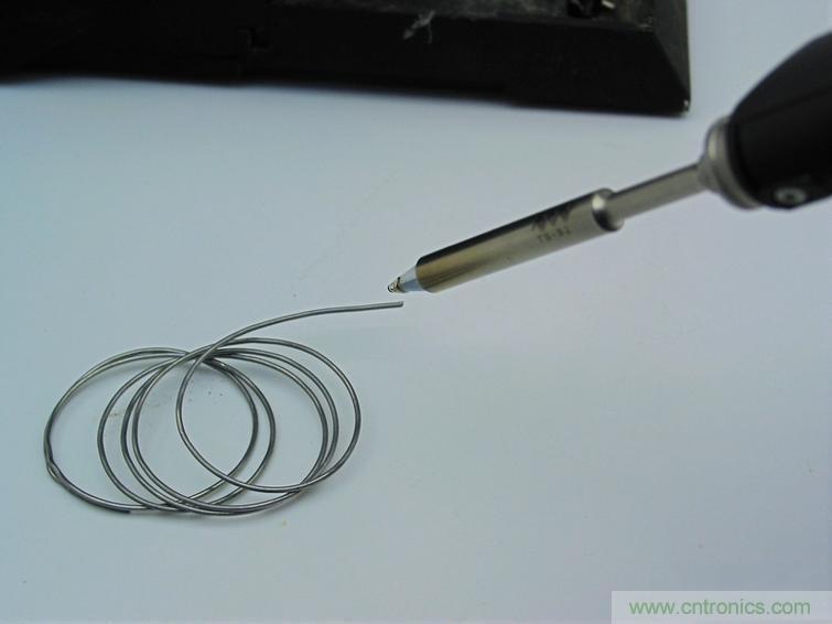 一款能喚起 70 后工程師朋友&ldquo;童年趣事&rdquo;的迷你電烙鐵！