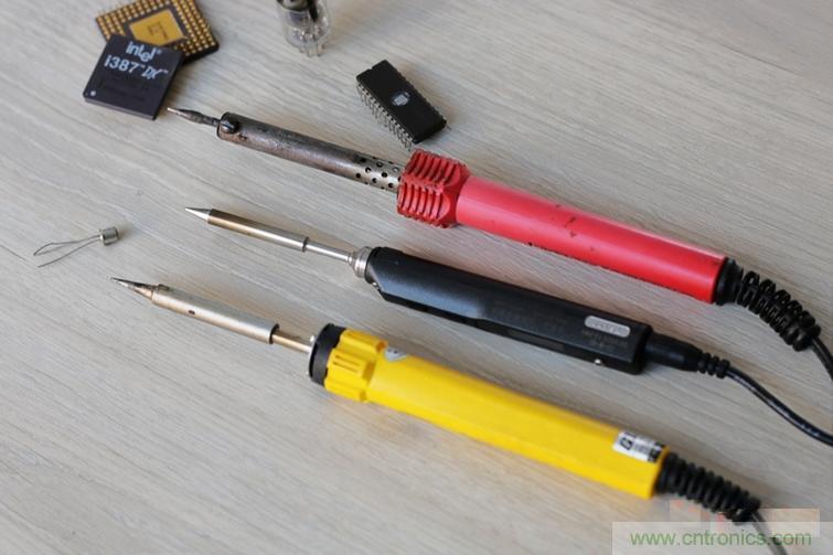 一款能喚起 70 后工程師朋友&ldquo;童年趣事&rdquo;的迷你電烙鐵！