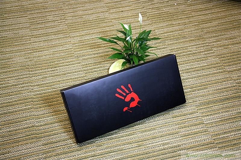 曾經的網吧統治者&mdash;雙飛燕血手幽靈機械鍵盤，真世界最快？