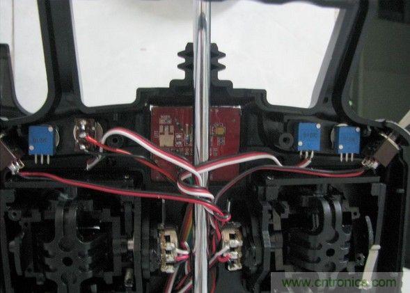 無人機 DIY 制作全過程，酷得不要不要的！