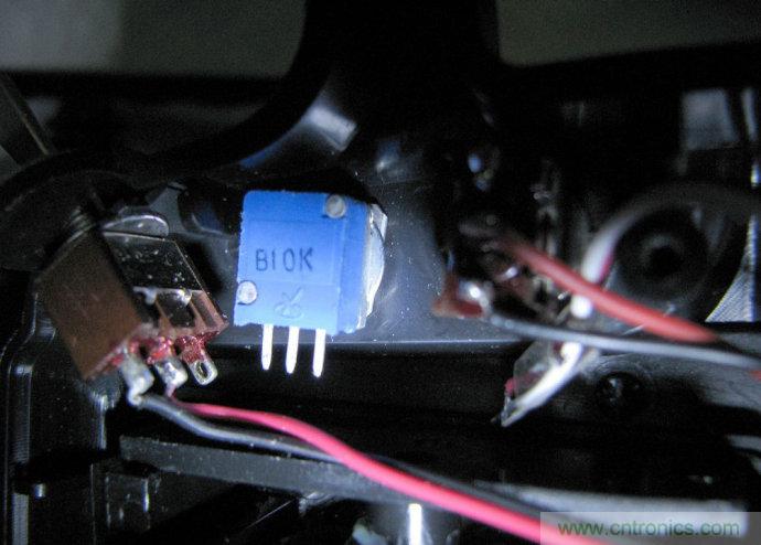 無人機 DIY 制作全過程，酷得不要不要的！