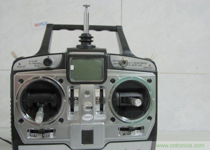 無人機 DIY 制作全過程，酷得不要不要的！