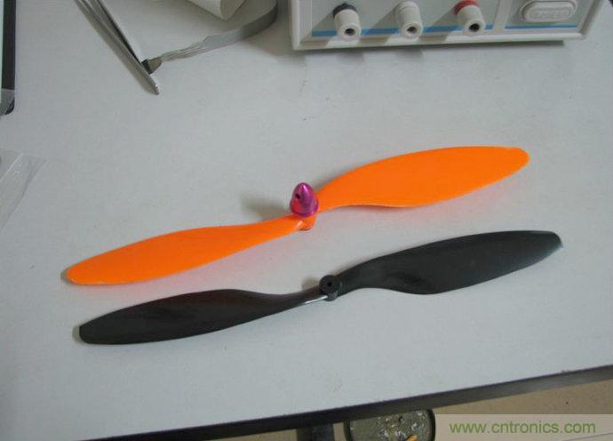 無人機 DIY 制作全過程，酷得不要不要的！