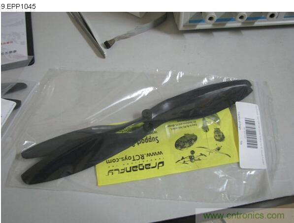 無人機 DIY 制作全過程，酷得不要不要的！