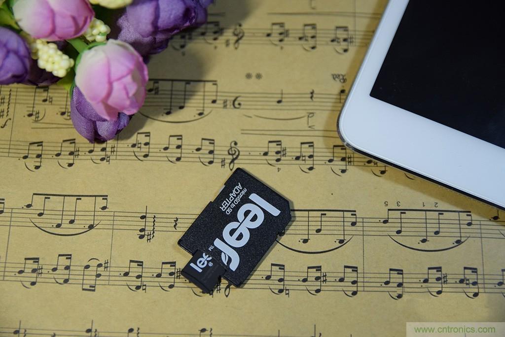 不越獄,就能隨意給iPad增容的影音娛樂利器