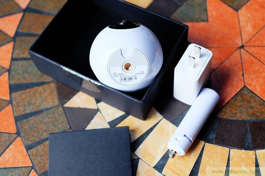 造型神似BB8,讓照片翻滾起來——暴風魔眼