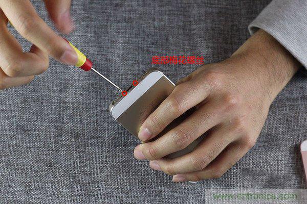 5s拆解改裝iPhone SE:120元就可愉快裝BI了