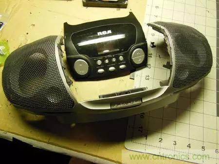 廢舊收音機(jī)如何變身成酷炫機(jī)器人？