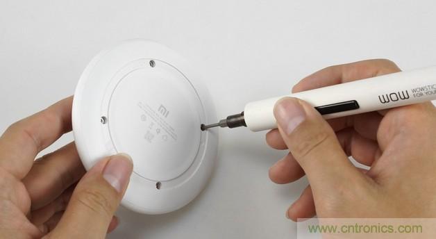 拆解對比：系出同門，小米、紫米無線充電器的差別有多大？