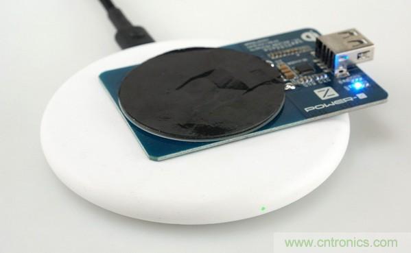 拆解對比：系出同門，小米、紫米無線充電器的差別有多大？