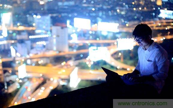 邊緣網絡向智能化和計算增強方向演進 邊緣網絡向智能化和計算增強方向演進