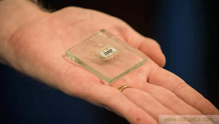 集成電路是如何被發(fā)明的?