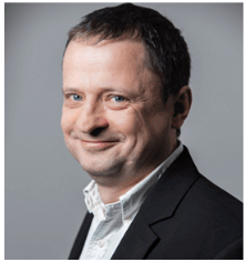 本屆峰會以 “你好，數字具身 (Hello, Digital Embodiment)” 為議題，直指下一代AI發展的核心——如何讓智能體更好地感知并與物理世界交互。屆時，Arm、西門子、SiPearl、Prophesee、芯原股份、思特威、英諾達等國內外半導體巨頭的掌門人與高管將罕見同臺，從芯片設計、視覺傳感、EDA工具到系統架構，共同勾勒千億增量市場的技術路線與商業藍圖。席位緊張，機遇不容錯過。